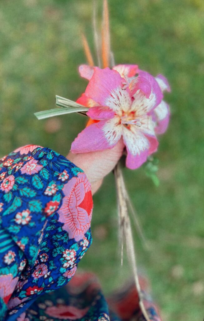 Flower and Sleeve